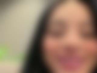 Live cam show with Kira Lopez - Asian Teen (18+) on CamClone