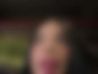 Live cam show with Kira Lopez - Asian Petite on madthumbs
