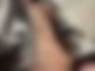 Kira Lopez's Live Sex Cam Show