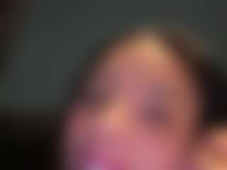 Spettacolo in cam dal vivo con Kira Lopez - Asian Lovense su Camsoda