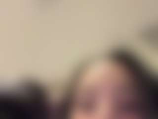 Kira Lopez's Live Sex Cam Show