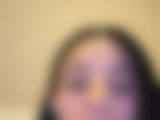 Live cam show with Kira Lopez - Asian Amateur on live18s.com