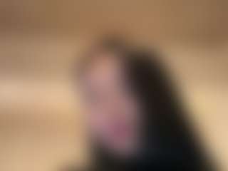 Kira Lopez's Live Sex Cam Show