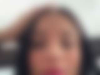 Kira Lopez's Live Sex Cam Show