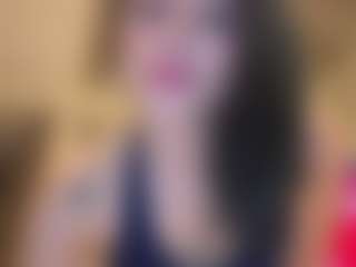Live cam show with Kira Lopez - Indian Petite on Camsoda | colombia