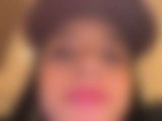 Kira Lopez's Live Sex Cam Show
