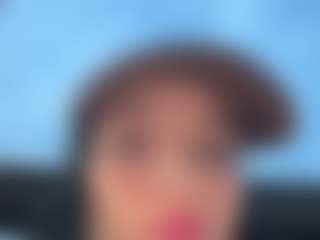 Kira Lopez's Live Sex Cam Show