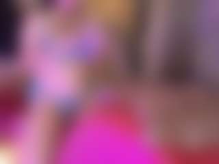 Live cam show with Dojacandice - Tattoos on CamClone