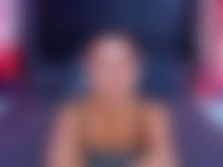 RebeccaDiamond18's Live Sex Cam Show