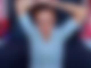 RebeccaDiamond18's Live Sex Cam Show