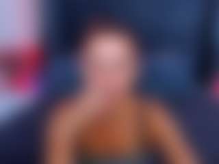 RebeccaDiamond18's Live Sex Cam Show