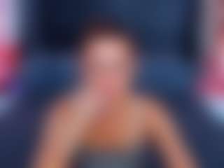 RebeccaDiamond18's Live Sex Cam Show