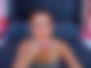 RebeccaDiamond18's Live Sex Cam Show