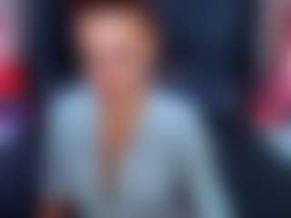 Live cam show with RebeccaDiamond18 - Average on Dolls Live