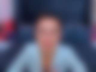 RebeccaDiamond18's Live Sex Cam Show