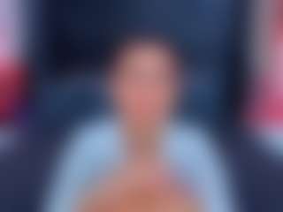 RebeccaDiamond18's Live Sex Cam Show