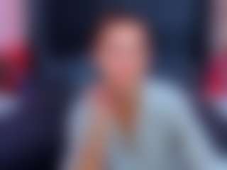 RebeccaDiamond18's Live Sex Cam Show
