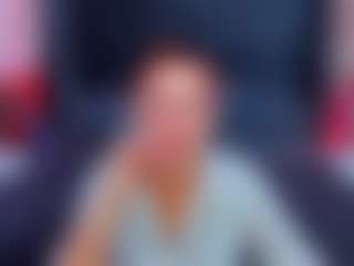 RebeccaDiamond18's Live Sex Cam Show