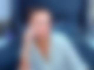 RebeccaDiamond18's Live Sex Cam Show