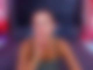 RebeccaDiamond18's Live Sex Cam Show