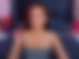 RebeccaDiamond18's Live Sex Cam Show