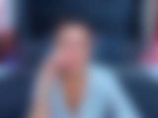 RebeccaDiamond18's Live Sex Cam Show
