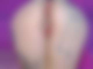 AlisaFox's Live Sex Cam Show