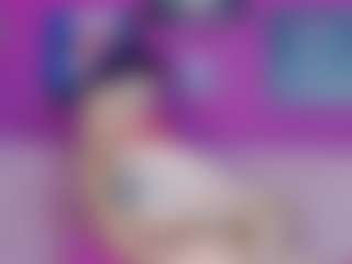 Live cam show with AlisaFox - Athletic Amateur on Soda Cam
