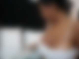 Live cam show with grettchen - College Mature on Gym Cam Girls