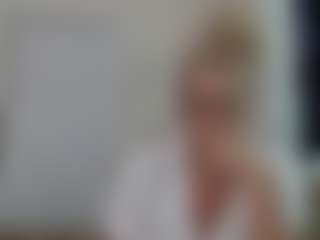 Live cam show with Jordyn Lvee - Blonde Hair on anonymated.com