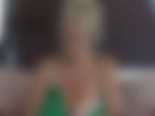 Live cam show with Jordyn Lvee - Granny on https://playwithruby.com