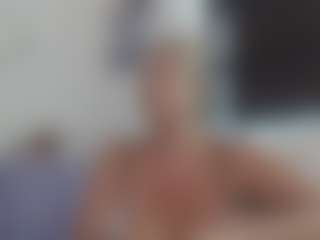 Live cam show with Jordyn Lvee - Granny Blonde Hair on SpunkLive