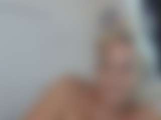 Live cam show with Jordyn Lvee - Strip Mature on nudelive.tv