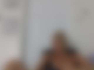 Live cam show with Jordyn Lvee - Granny Blonde Hair on Latina Girls