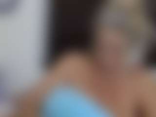Show de cam en vivo con Jordyn Lvee - Granny Blonde Hair en Camsoda