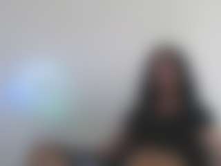 Rav3nnn's Live Sex Cam Show