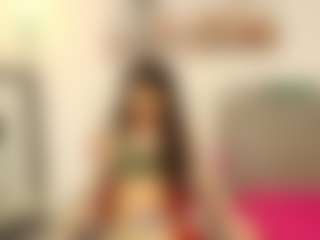 Rav3nnn's Live Sex Cam Show