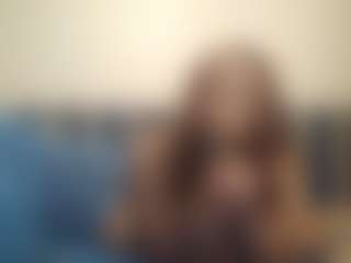 playwitme2000's Live Sex Cam Show
