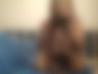 playwitme2000's Live Sex Cam Show