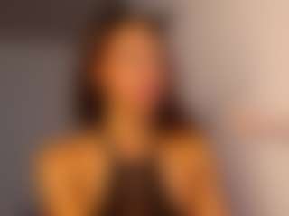 Live cam show with TamyLynn1 - Robe on Adult Interactions