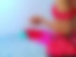 Live cam show with TamyLynn1 - Bedroom Ebony on Camiplay Live