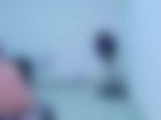 Live cam show with TamyLynn1 - Tease Black on https://playwithruby.com