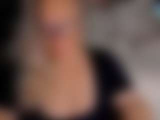 Foxxy-Lady's Live Sex Cam Show
