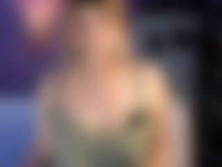 olisunny MILF webcam performer live streaming