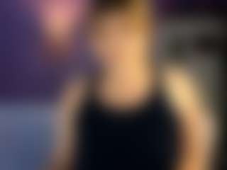 Live cam show with olisunny - Blonde Hair on Chatstar