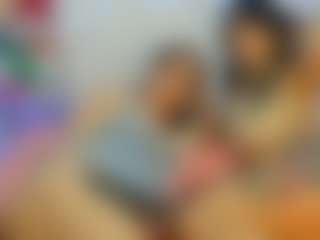 Live cam show with Mariangel-3 - Lesbian on SmokeAndPoke