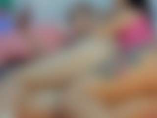 Live cam show with Mariangel-3 - Nipple Piercings on Camsoda