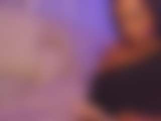 Live cam show with VictoriiaHill - Belly on sexylive.show