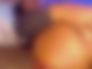 Live cam show with VictoriiaHill - Belly on live18s.com