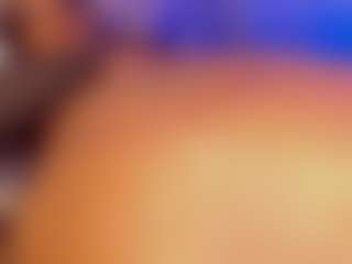 Live cam show with VictoriiaHill - Belly on Camsoda